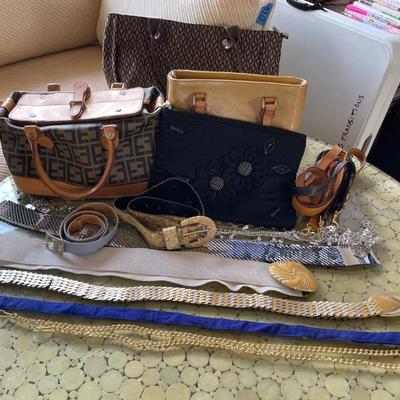 AAA103 - Vintage Handbags, Belts, & Shoulder Straps 