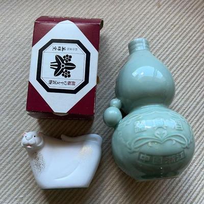AAA241 - Japanese Decorative Pieces