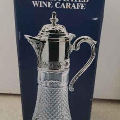 AAA105- A lovely Roberts and Dore Italian silver plated wine carafe with hinged lid 