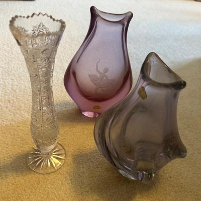 AAA164 - 3 Decadent Glass Vases 