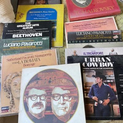 AAA207 - Vinyl Records Of Classical Works - Beethoven , Pavarotti , Tchaikovsky & More!