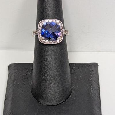 Sale Photo Thumbnail #550