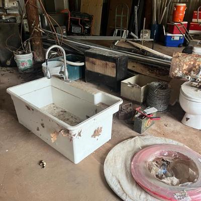 Sale Photo Thumbnail #39: Sink 