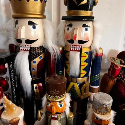 Sale Photo Thumbnail #126
