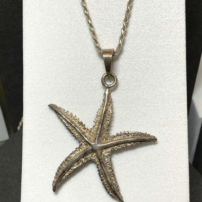 Sterling star fish pendant necklace