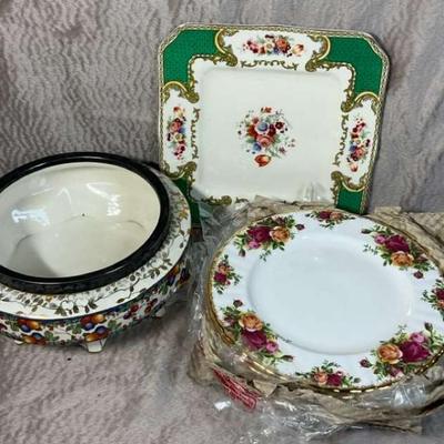 Royal albert old country roses" & other porcelain