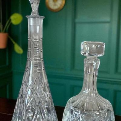 Pair of decanters