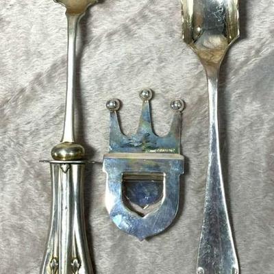 Vintage silver plate bone marrow spoon