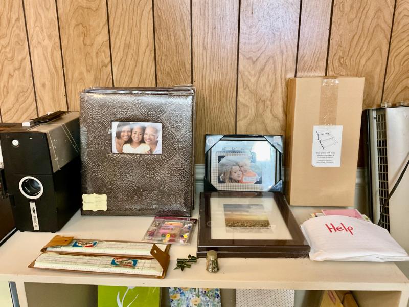 Sale Photo Thumbnail #243