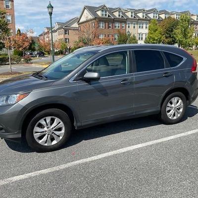 2014 Honda CRV  Ex-L Sport utility  4D 86,412 Miles For Sale.

Vin number: 2HKRM4H78EH619220

