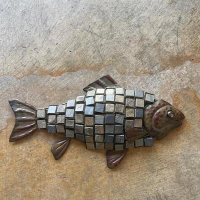 Fish Wall Decor Natural Stone & Metal 