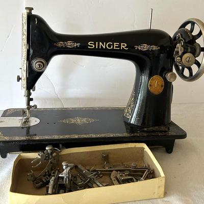 Vintage Singer Sewing Machine 