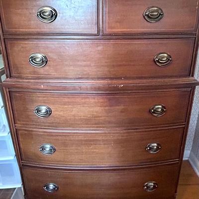 Beautiful Vintage Mahogany Dresser & Ornate Mirror 