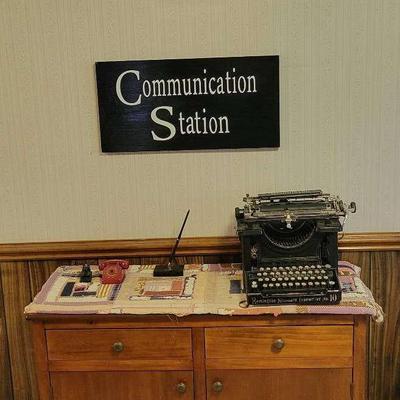 Antique Remington Standard Typewriter No.10