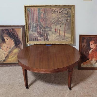 Round Coffee Table And Prints