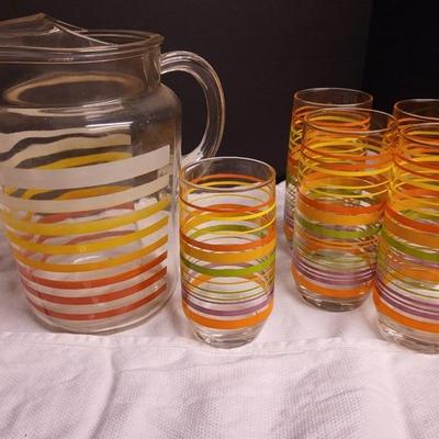 Vintage pitcher & glasses