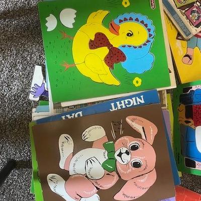 Sale Photo Thumbnail #140: Vintage Puzzles