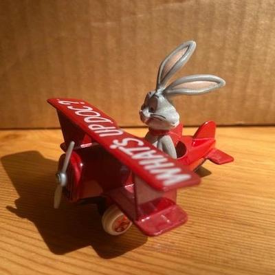 Bugs Bunny in Plane