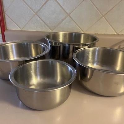Sale Photo Thumbnail #153: StainlessBowls