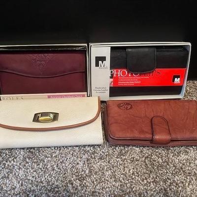 Sale Photo Thumbnail #148: Wallets