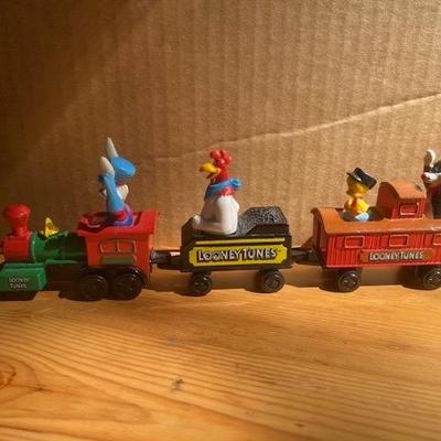 Sale Photo Thumbnail #162: Looney Toons Diecast Train