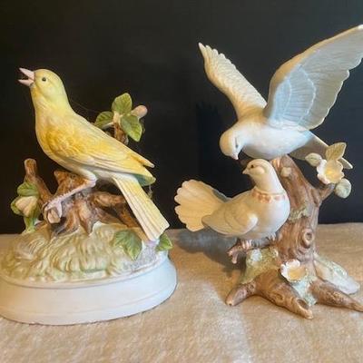Sale Photo Thumbnail #133: Bird Figurines