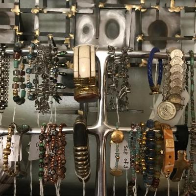 Sale Photo Thumbnail #21: Lots of Beautiful Jewelry! Sterling Silver, Turquoise, Real Gemstones, Kendra Scott, Real Vintage pieces and more!