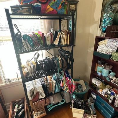 Sale Photo Thumbnail #172