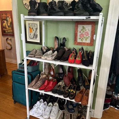 Sale Photo Thumbnail #182