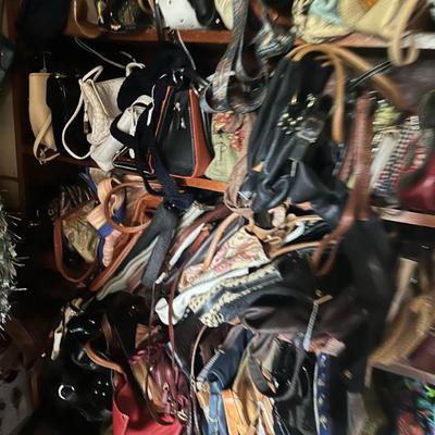 Sale Photo Thumbnail #276