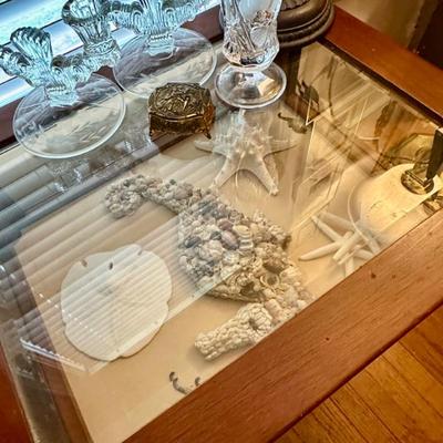 Sale Photo Thumbnail #90: Display cabinet w/ shell decor