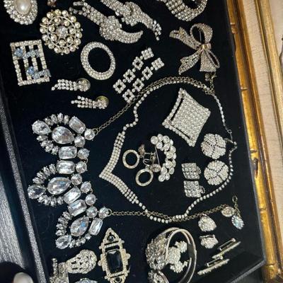 Sale Photo Thumbnail #118