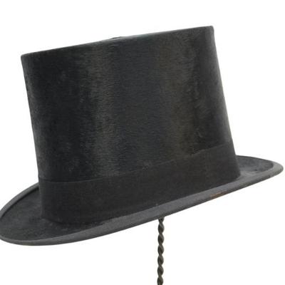 Sale Photo Thumbnail #127: A true antique beaver fur elegant top hat by Rogers Peet Company, New York c. 1890s. In box 14 3/4"x7". Weight 2 lbs. There is a similar example in The Met Museum?s collection. With box. PROVENANCE: Willtown Plantation, Willtown Bluff, Adams Run SC