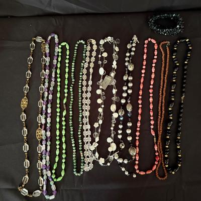 Lot 451: Lot of 10 Fashion Necklaces with Beaded Bracelet