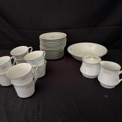 Lot 411: Cotillion Fine China “Sonata” 4108 Japan – Cups, Plates, Serving Bowl, Creamer & Sugar