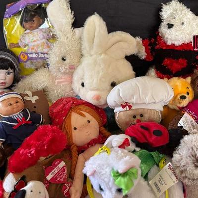 Lot 115:  Limited Edition Collector’s Doll (Rabbits, Bears, Porcelain Doll, Snowmen… Most Appear New