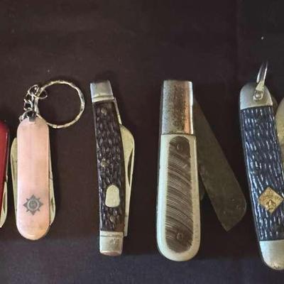 Lot 1150:  Collection of Small Pocket Knives