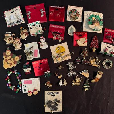 Lot 237: Holiday Pins And Earrings 
