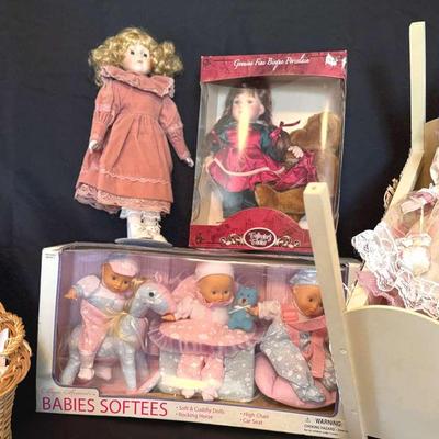 Lot 102: Collection Of Dolls
