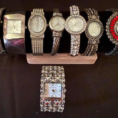 Lot 440: Lot of 8 Women’s Rhinestone & Fashion Bracelet Watches – Bold Statement Styles