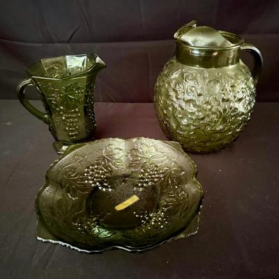 Lot 416: Vintage Anchor Hocking Green Glass “Grape” Pattern – Pitchers & Bowl Lot
