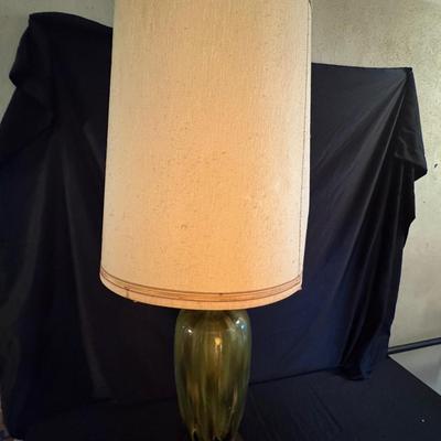 Lot 203: Vintage Mid Century Ceramic Table  Lamp 