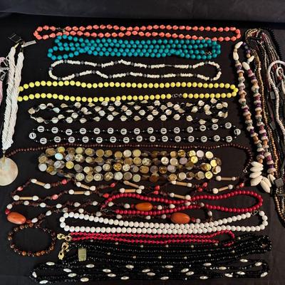 Lot 235: Vintage Beaded Necklaces 