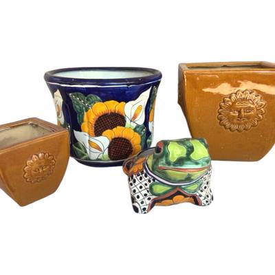 Sunny Mexican Pottery! 