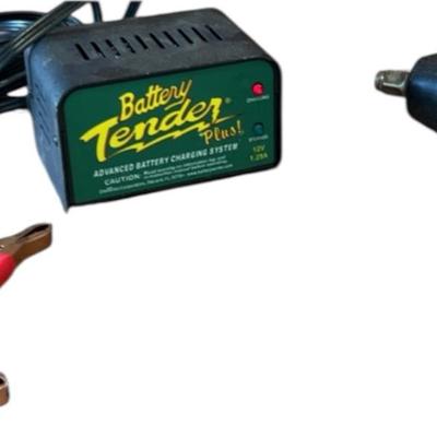 Craftsman 1/2 Inch Impact Wrench and Battery Tender Plus Charger