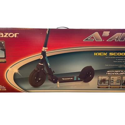 127) Razor 5 Air, Kick Scooter NEW