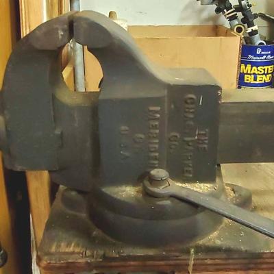 Chas. Parker Co. Vise