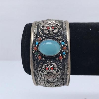 Foo Dog Silver Tone Cuff Bangle Bracelet with Blue Cabochon 