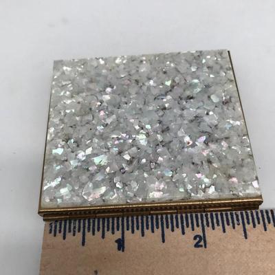 White Compact Mirror