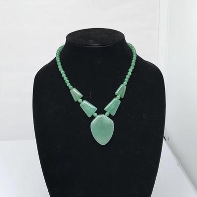 Green Glass Bead Necklace - Adjustable Length